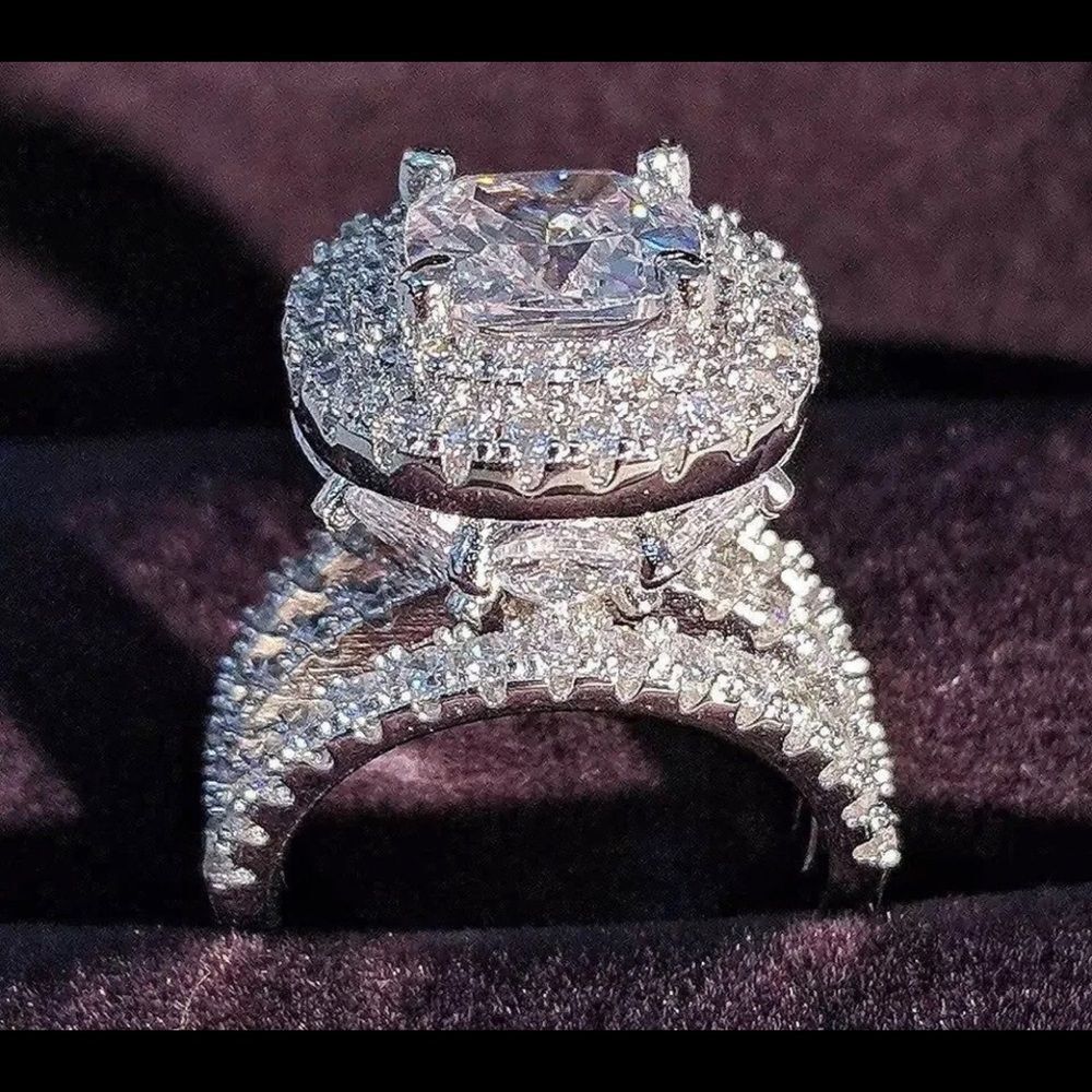 DIANA ROUND CUT RING - Picture 3 of 6